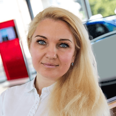 Larisa Sergeeva (Lohnbuchhalterin) - Auto-Park Rath