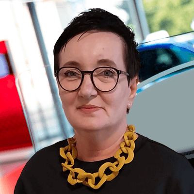 Katharina Träger (Lohnbuchhalterin) - Auto-Park Rath